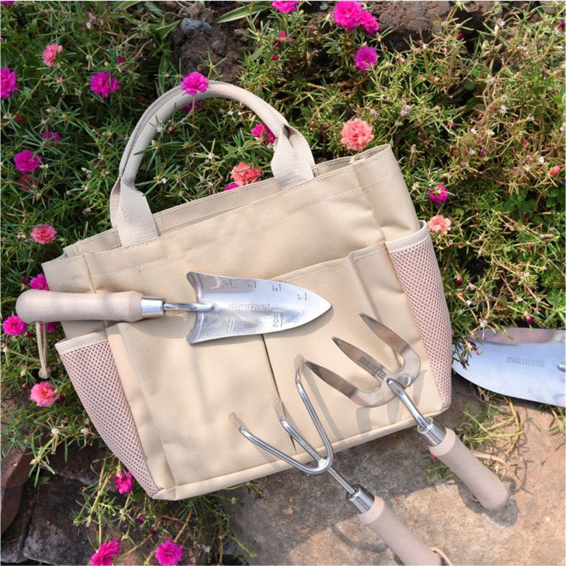 WHEAT STRAW HAND TOOL