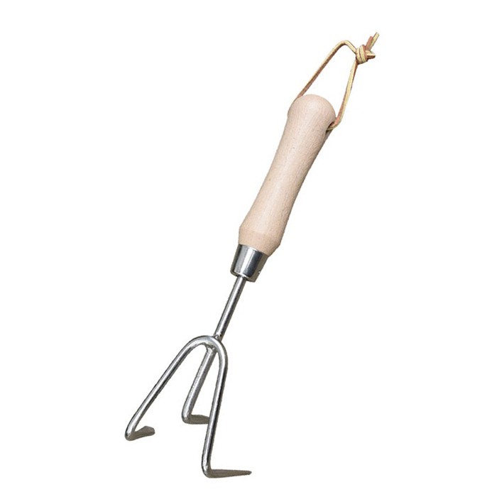 Култиватор с 3 зъба