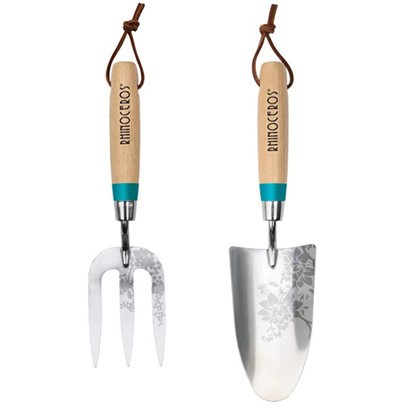 Комплект инструмент за дървена дръжка